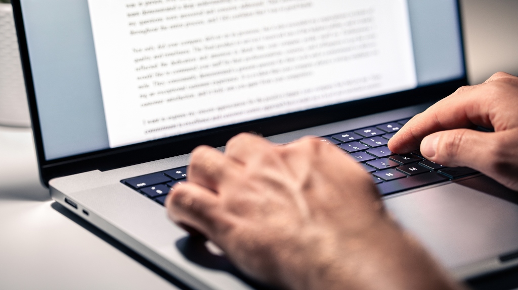 Writing text document